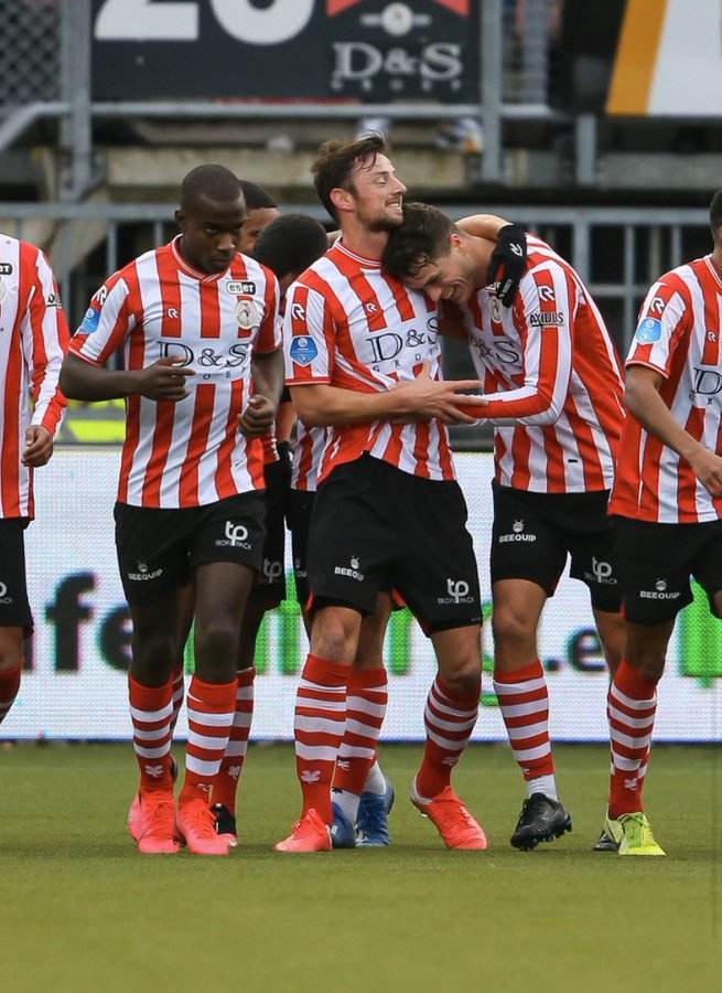 无论两队在 无论两队在