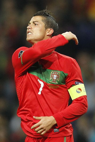 曼城15轮后排第4 上赛季同期也是第4但最终夺冠.