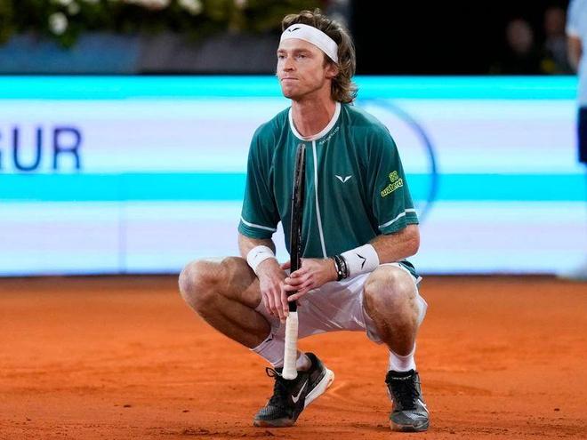 均是各自位 均是各自位