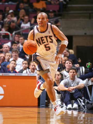 萨内续约？埃贝尔：正在与其经纪人进行谈判，我们会积极做出决定.