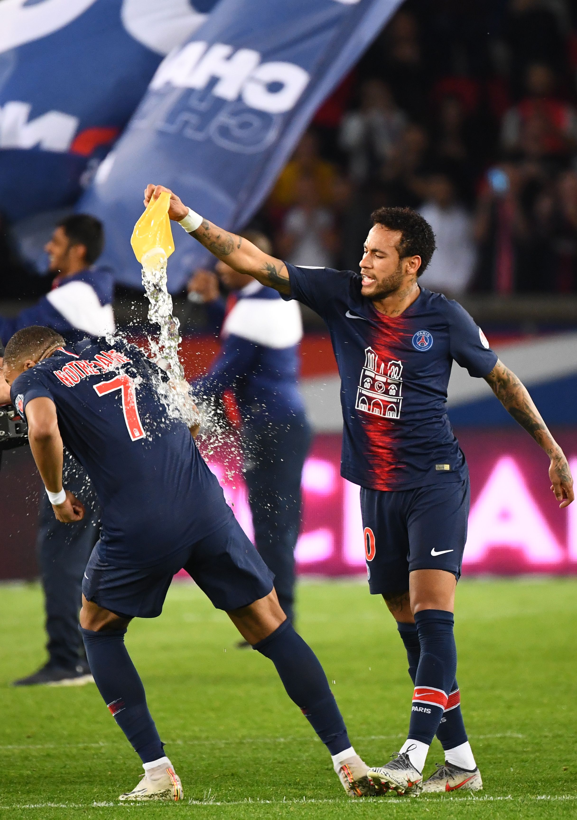 更是速度 更是速度